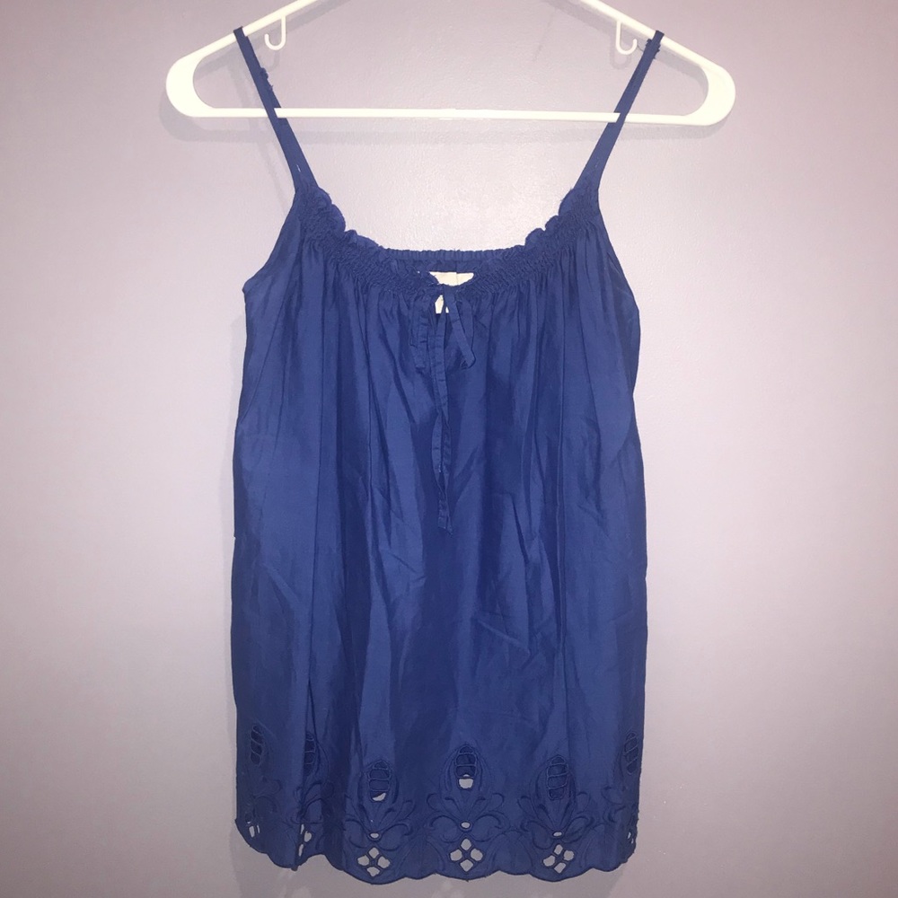 ✨Old Navy Blue Tank Size XS